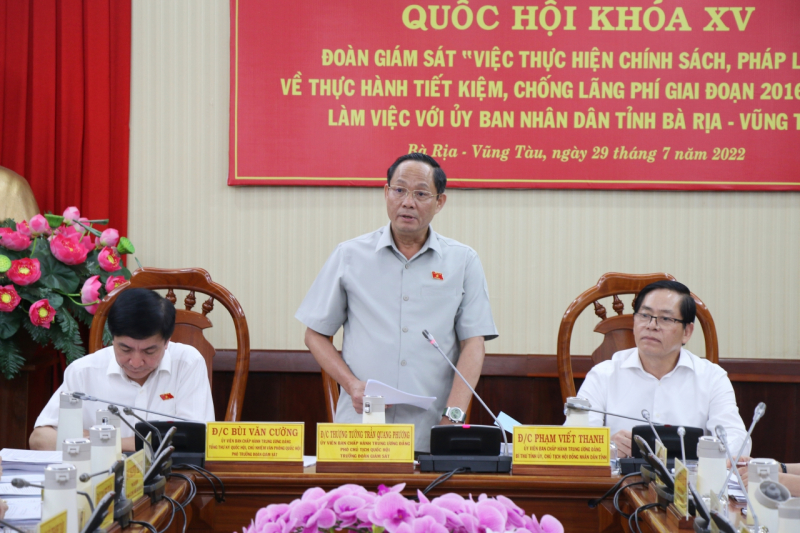 PHÓ CHỦ TỊCH QUỐC HỘI, THƯỢNG TƯỚNG TRẦN QUANG PHƯƠNG CHỦ TRÌ LÀM VIỆC VỚI UBND TỈNH BÀ RỊA - VŨNG TÀU VỀ THỰC HÀNH TIẾT KIỆM, CHỐNG LÃNG PHÍ